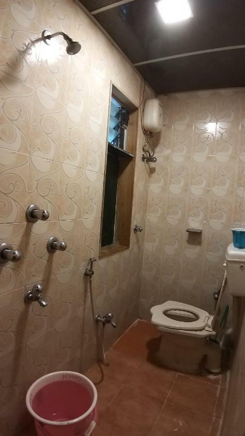 מומביי Hotel Saim Palace מראה חיצוני תמונה